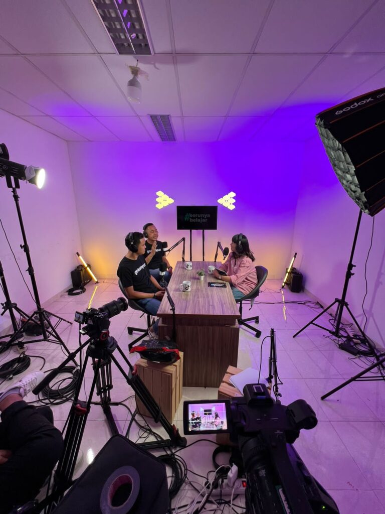 Studio Meruya 1